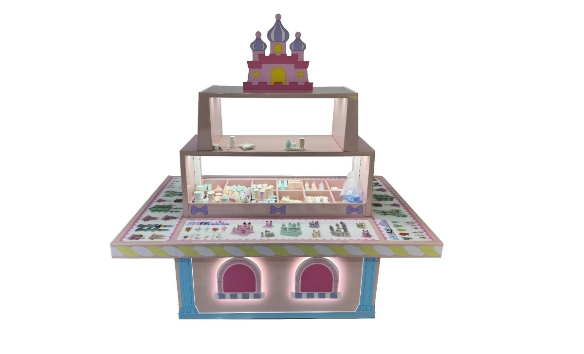 DIY Castle Table